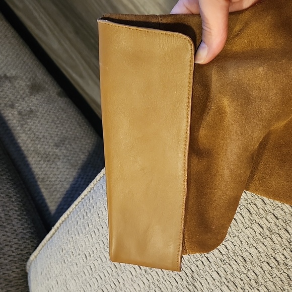 Michael kors suede/leather high boots, size 8 & 1/2. - Picture 15 of 16